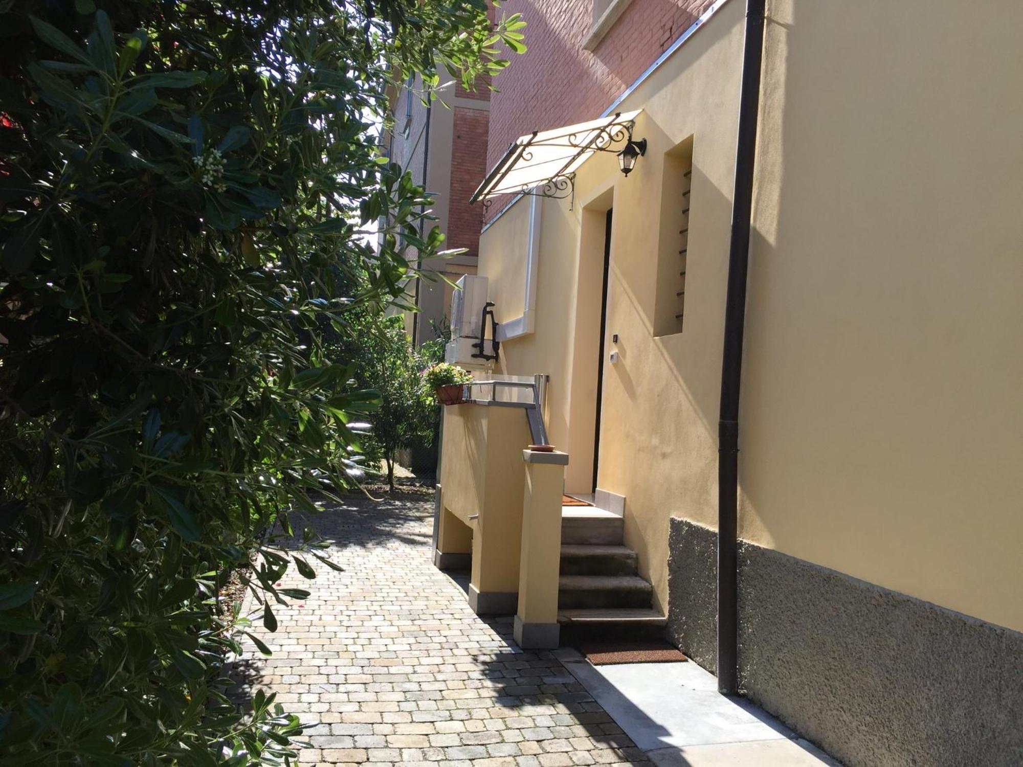 Casa Ardizzoni Affittacamere Bologna Exterior photo